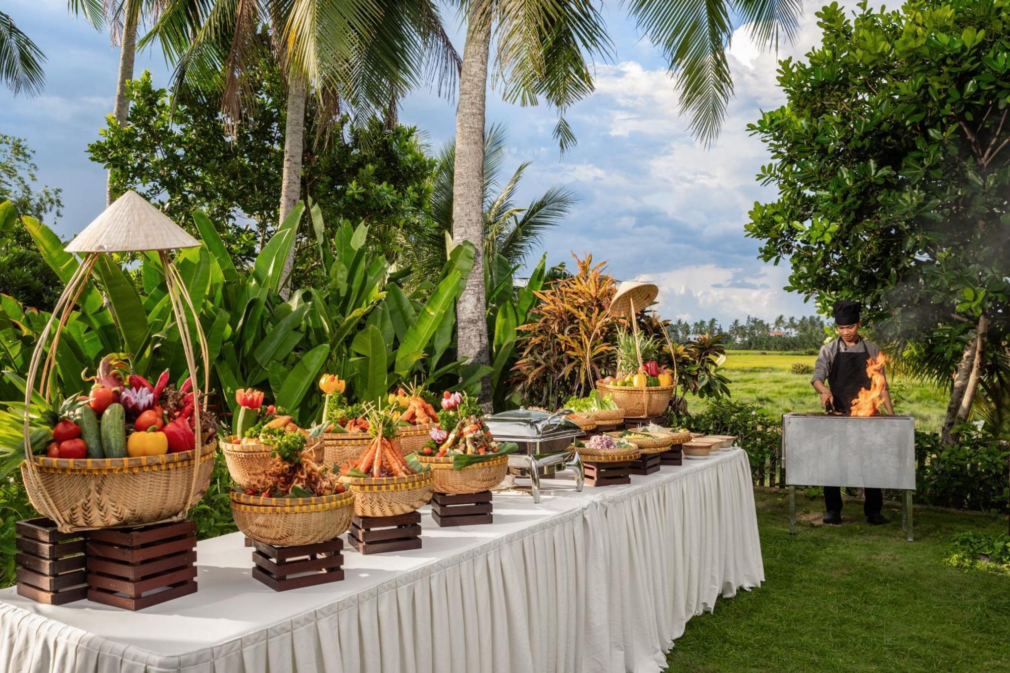 Legacy Hoi An Resort Екстер'єр фото